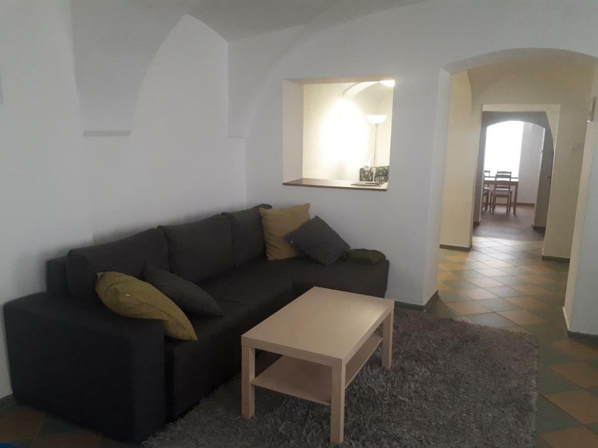 Juestel * Litomerice